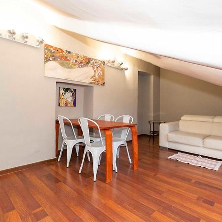 San Salvario Apt With Balcony 토리노 외부 사진