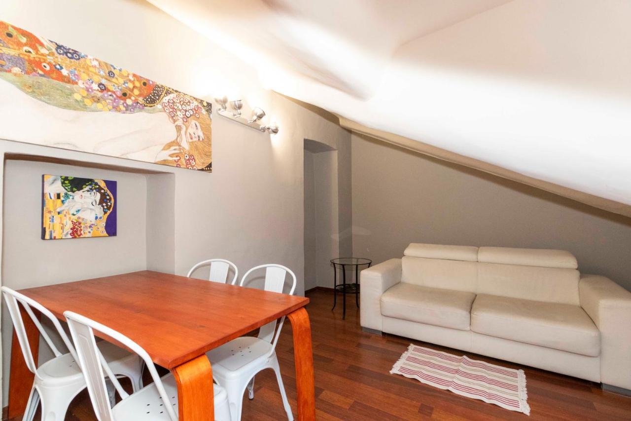 San Salvario Apt With Balcony 토리노 외부 사진