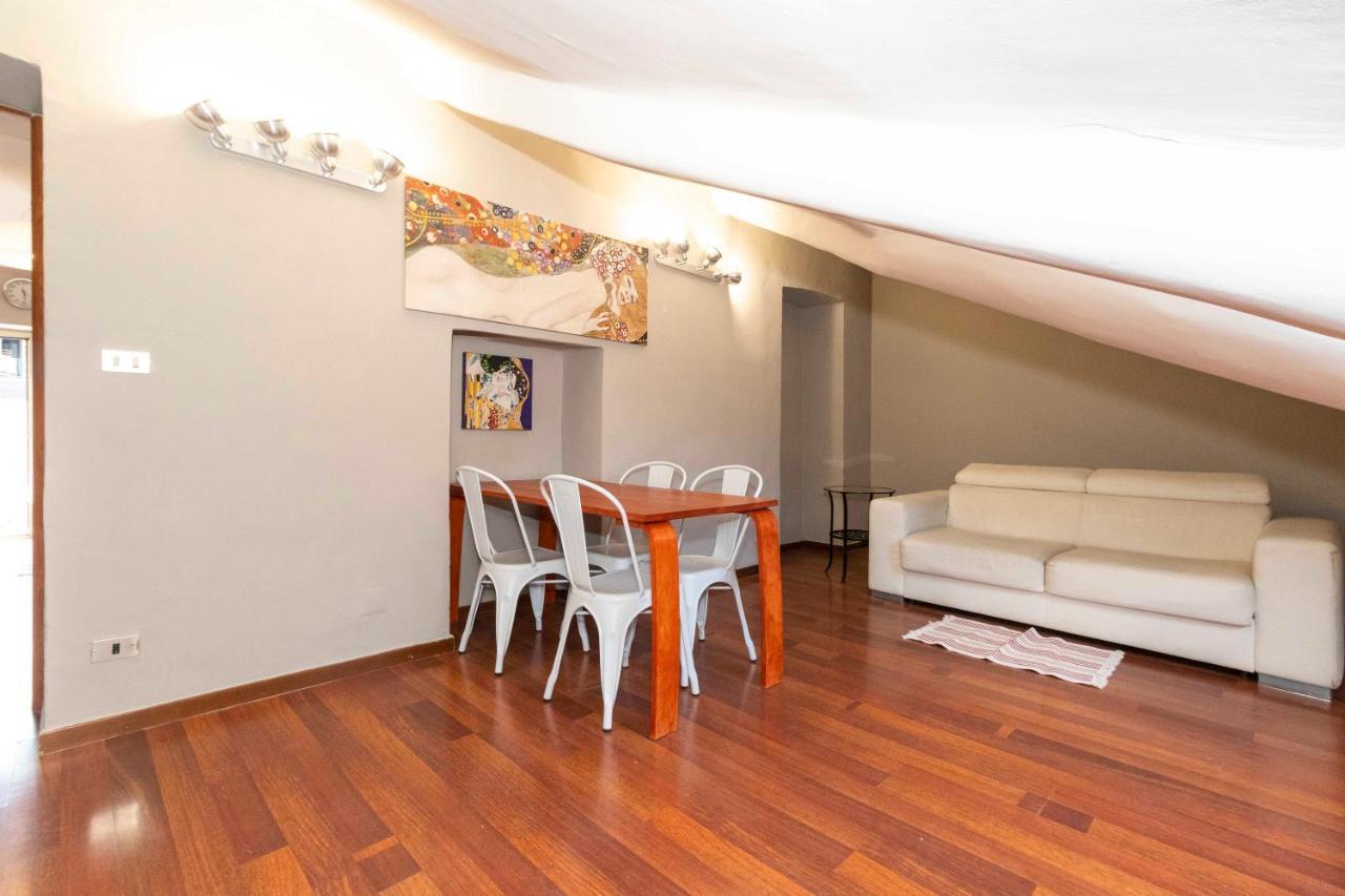 San Salvario Apt With Balcony 토리노 외부 사진