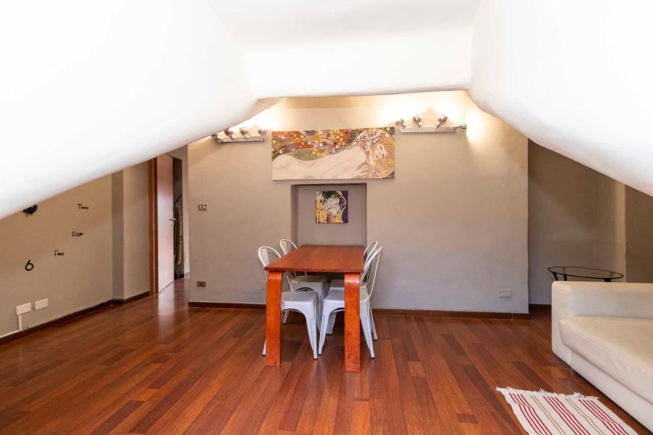 San Salvario Apt With Balcony 토리노 외부 사진