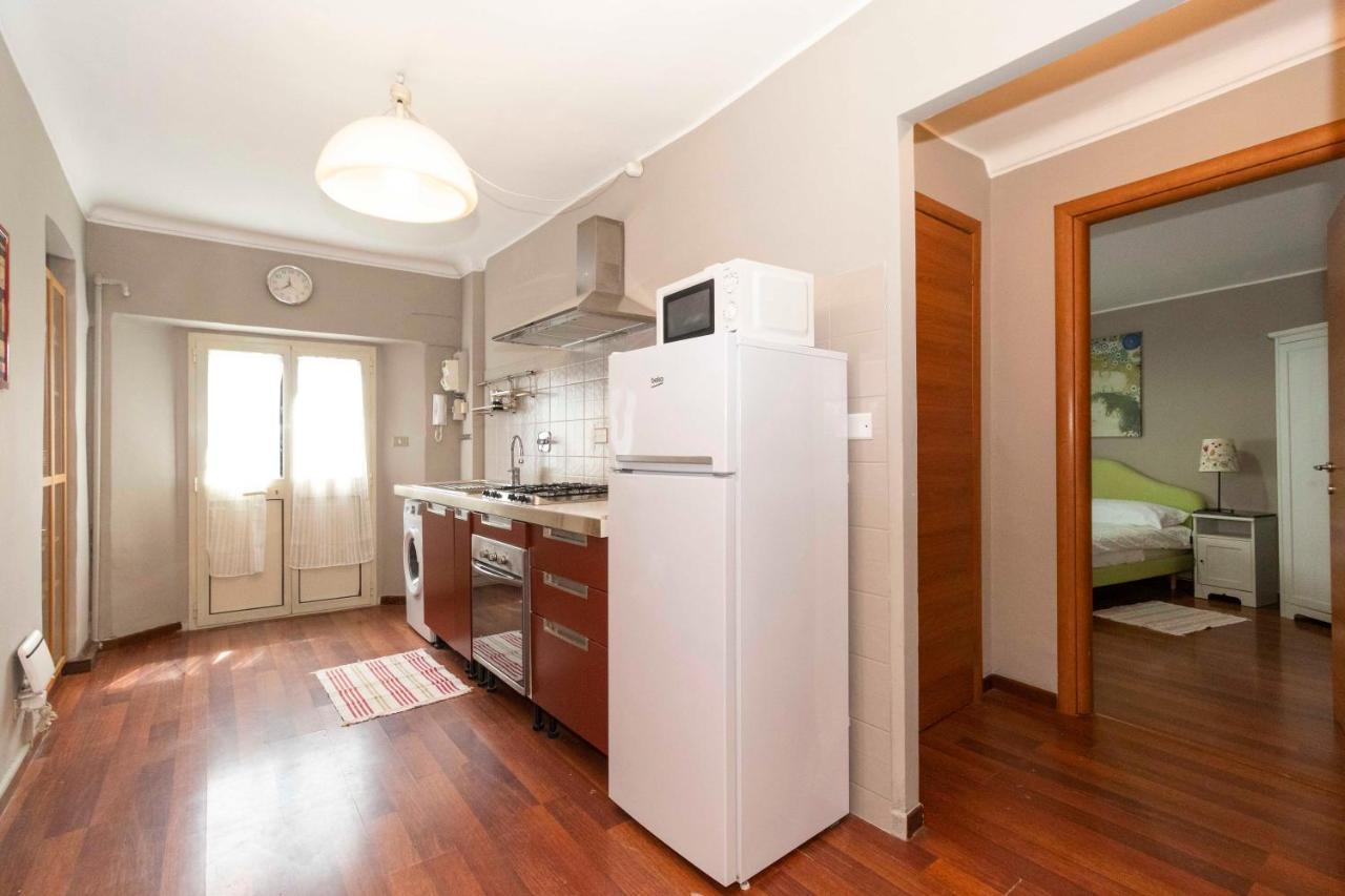 San Salvario Apt With Balcony 토리노 외부 사진